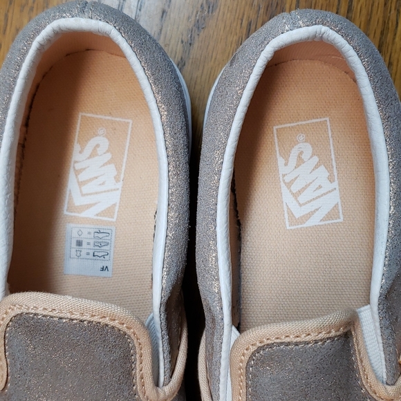 🎉HP🎉 Sparkly peach Vans slip on sneakers, size 2.5 - Picture 5 of 10